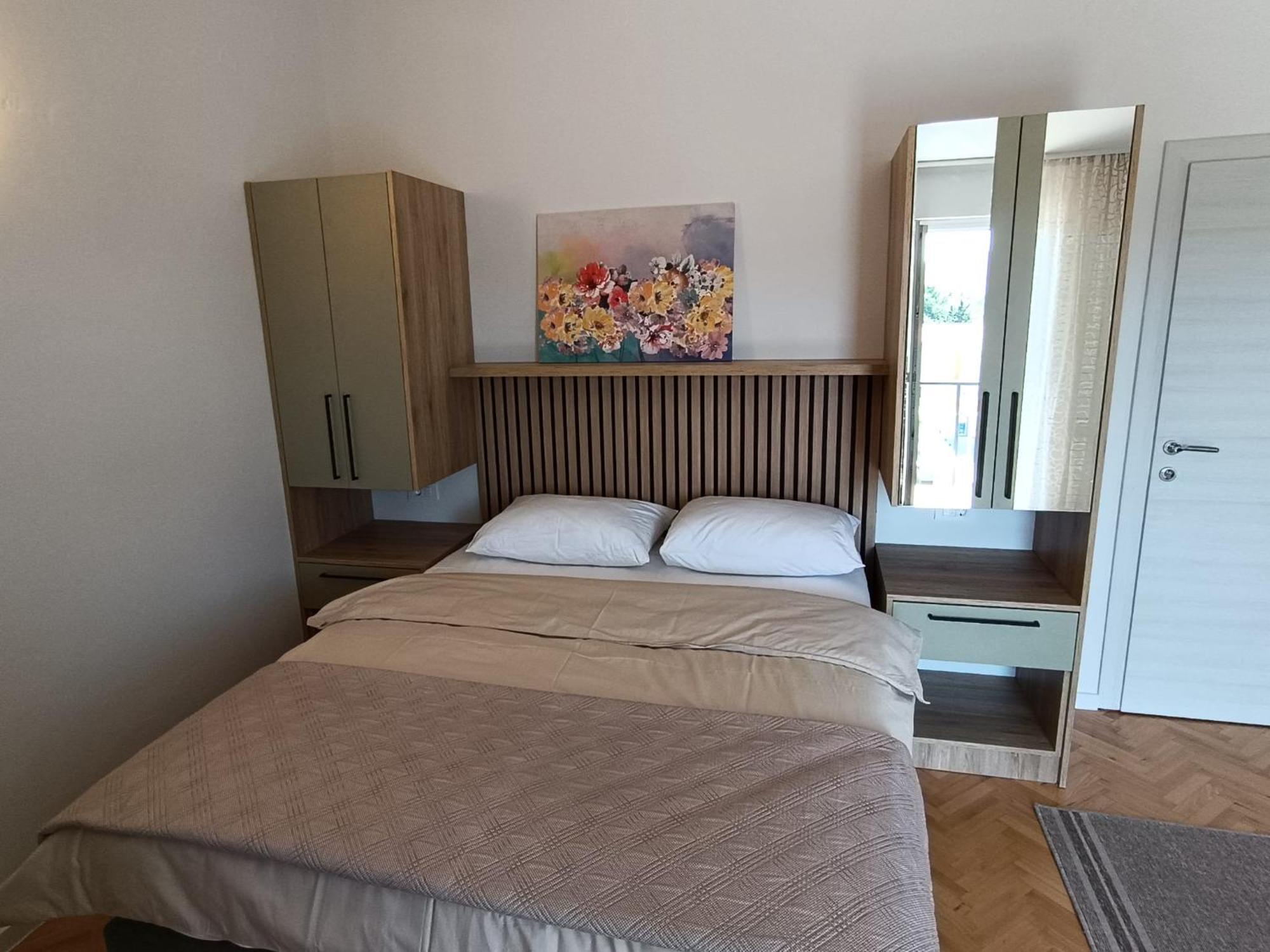 Diana Rooms And Apartments Стариград-Пакленица Экстерьер фото